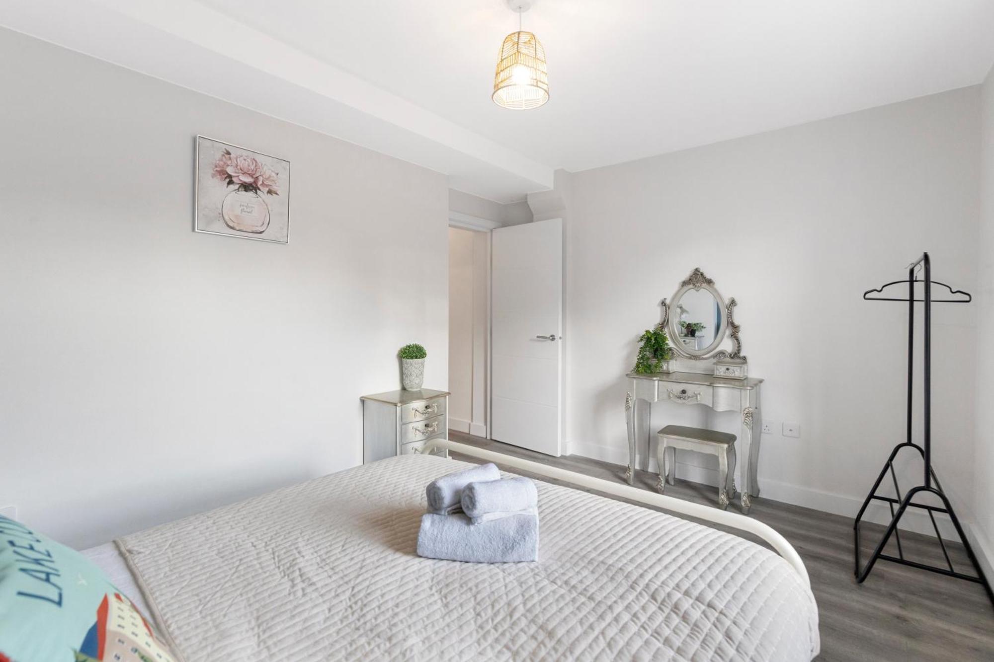 Apartamento Ipswich Town Center Gem Sleep 5 Exterior foto
